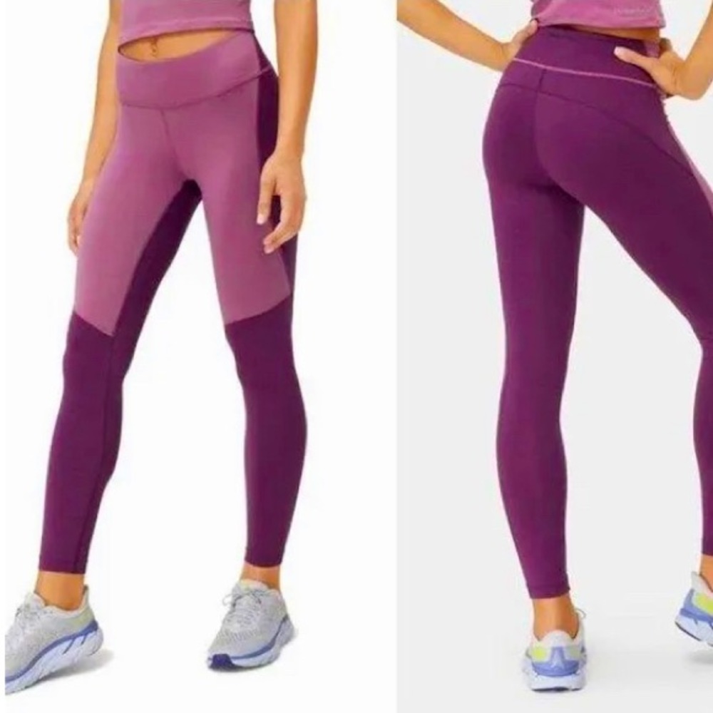 Outdoor Voices Tech Sweat 7/8 leggings in Pinot/Kalamato  Dize Medium.